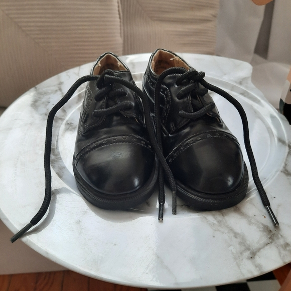 4/$20 Young Classics Dress Shoes Black Oxford Tod 5.5W - Picture 3 of 9
